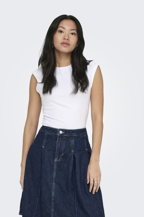 Only witte dames top | Model vooraanzicht