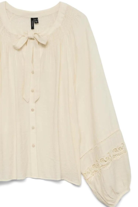 Vero Moda beige dames blouse | Close up
