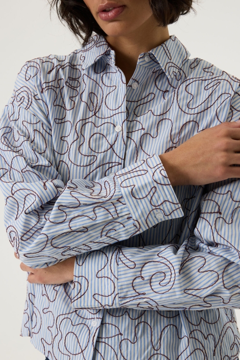 Garcia blauwe dames blouse | Model vooraanzicht