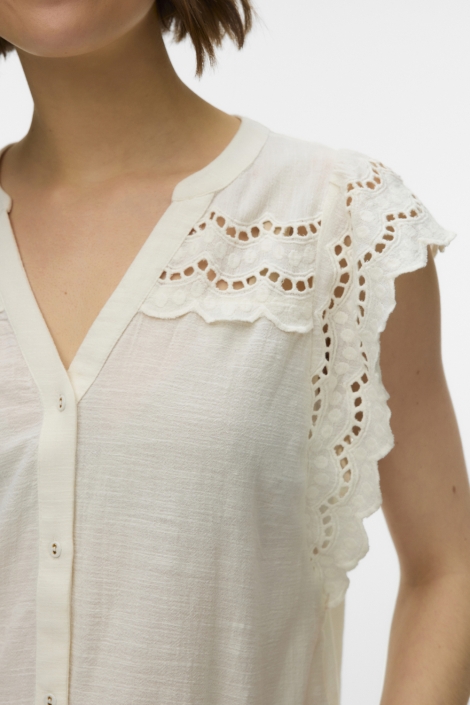 Vero Moda witte dames blouse | Close up
