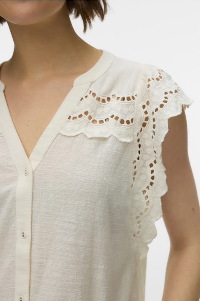 Vero Moda witte dames blouse | Close up