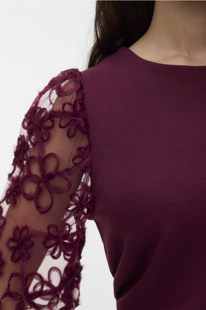 Vero Moda bordeaux dames t-shirt | Close up