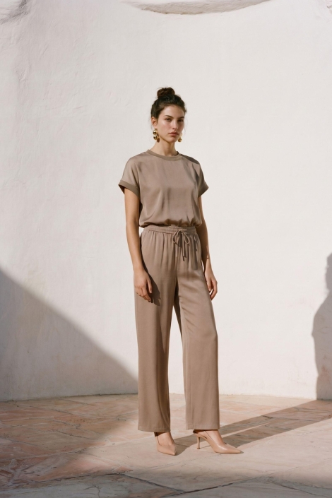Vero Moda camel dames t-shirt | Model