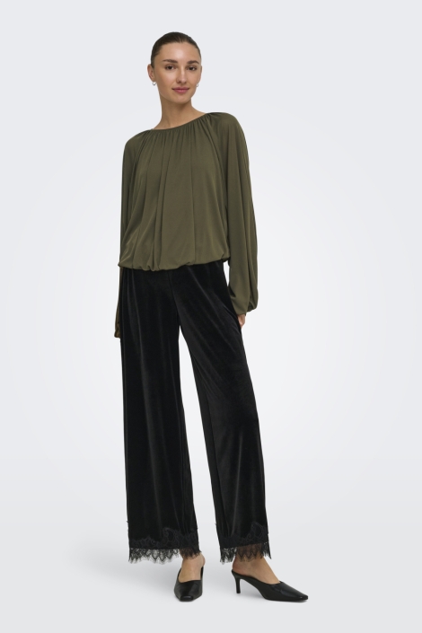 Jacqueline de Yong groene dames blouse | Model
