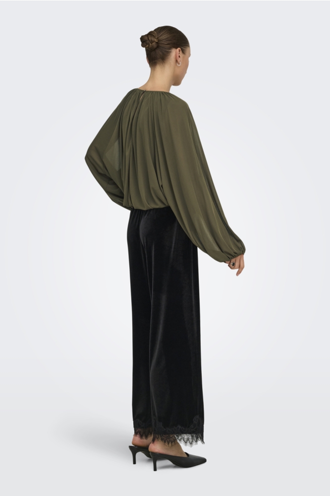 Jacqueline de Yong groene dames blouse | Model