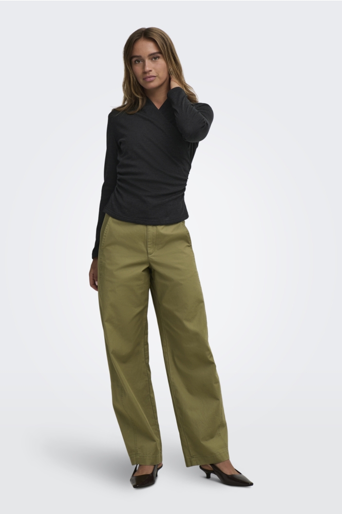 Jacqueline de Yong grijze dames t-shirt | Model