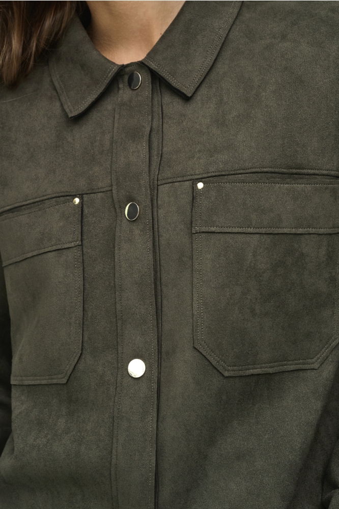Jacqueline de Yong groene dames blouse | Close up