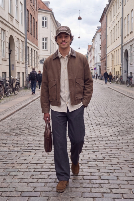 Jack & Jones beige heren overhemd | Sfeerbeeld, In situatie