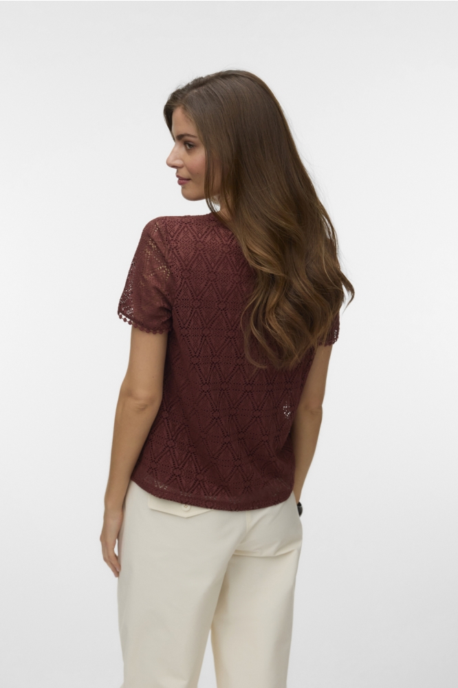 Vero Moda bordeaux dames t-shirt | Model achteraanzicht