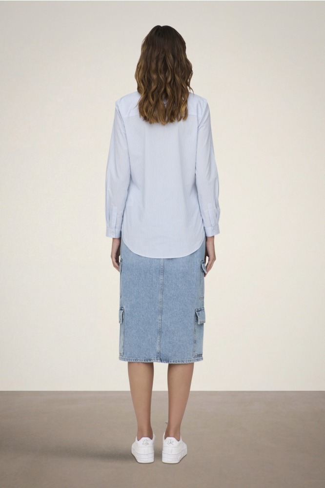 Jacqueline de Yong blauwe dames blouse | Model