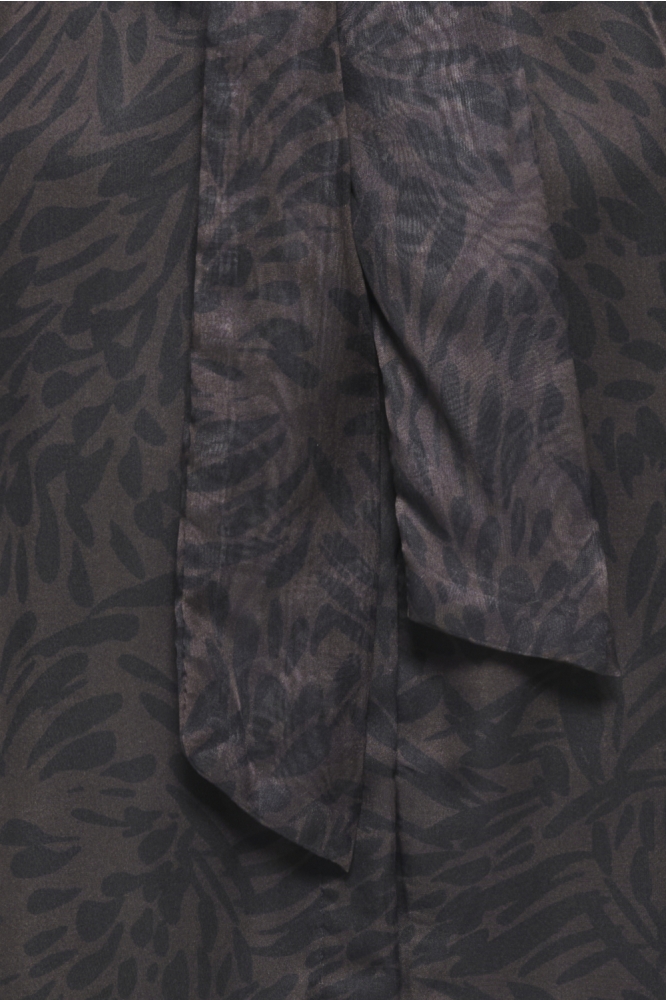 Only bordeaux dames blouse | Close up