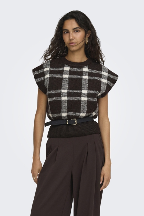 Only bruine dames trui | Model vooraanzicht