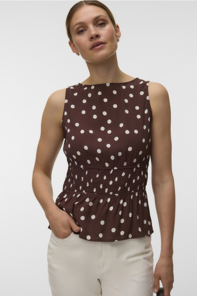 Vero Moda bruine dames top | Model vooraanzicht