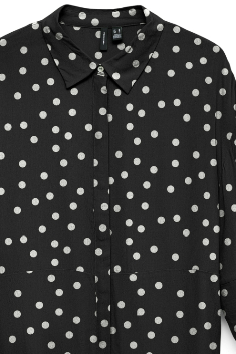 Vero Moda zwarte dames blouse | Close up
