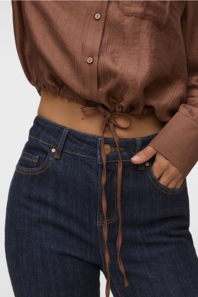 Vero Moda bruine dames blouse | Close up
