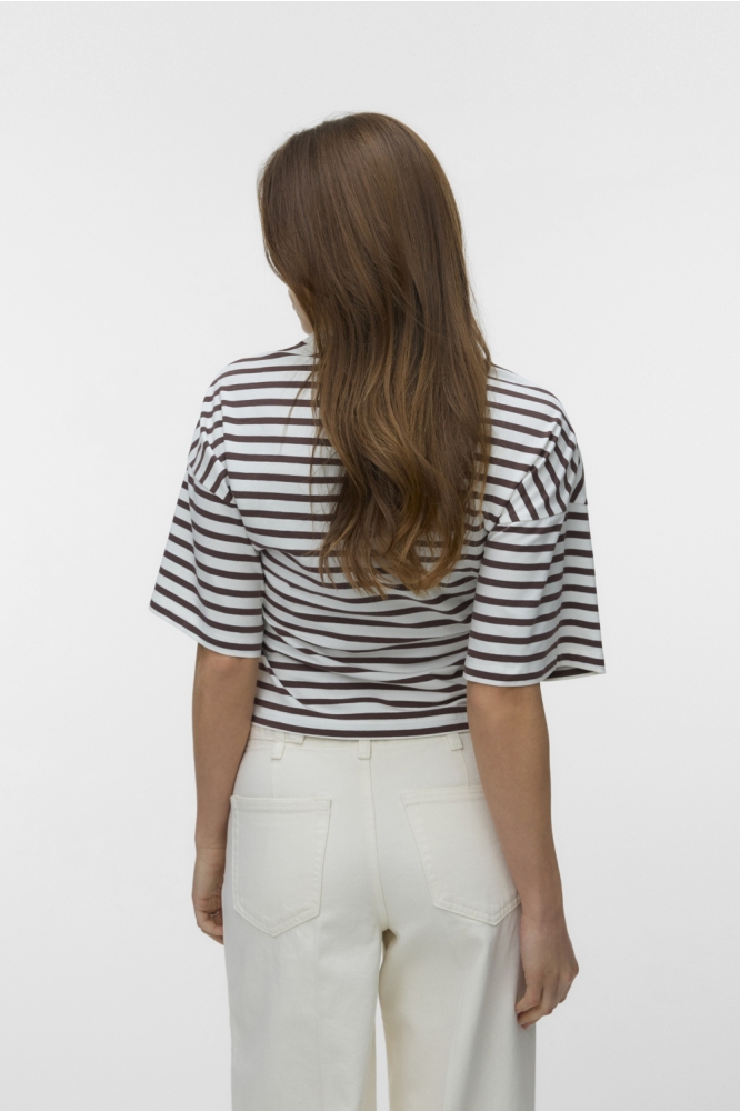 Vero Moda witte dames t-shirt | Model achteraanzicht
