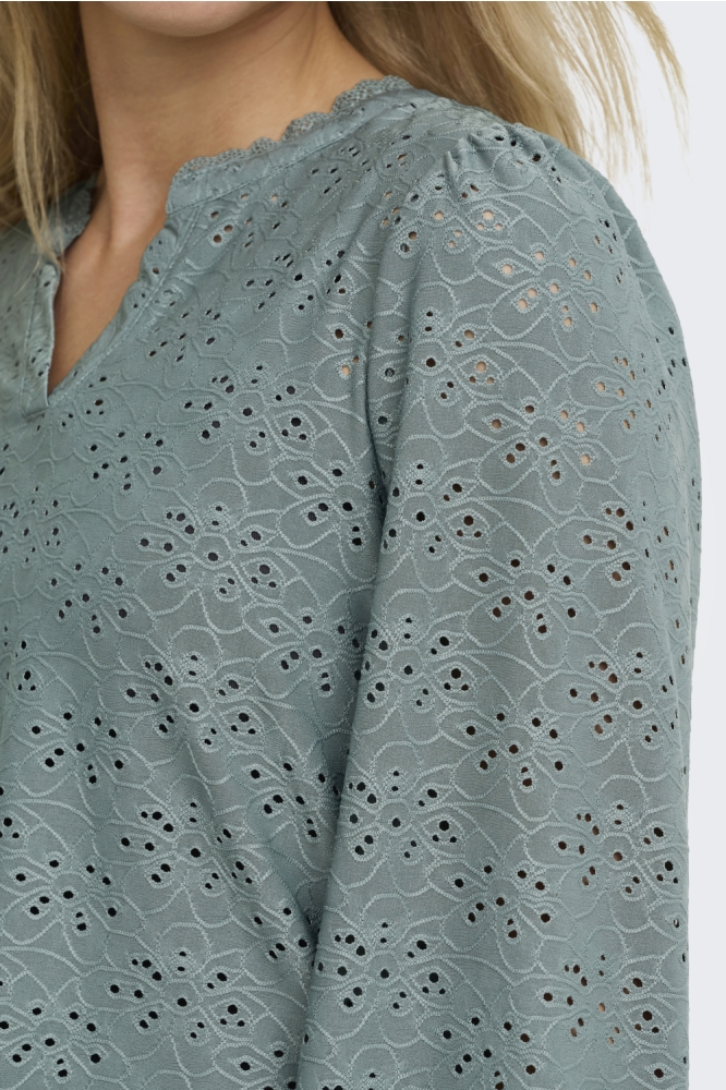 Only groene dames t-shirt | Close up