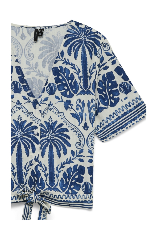 Vero Moda ecru dames blouse | Close up