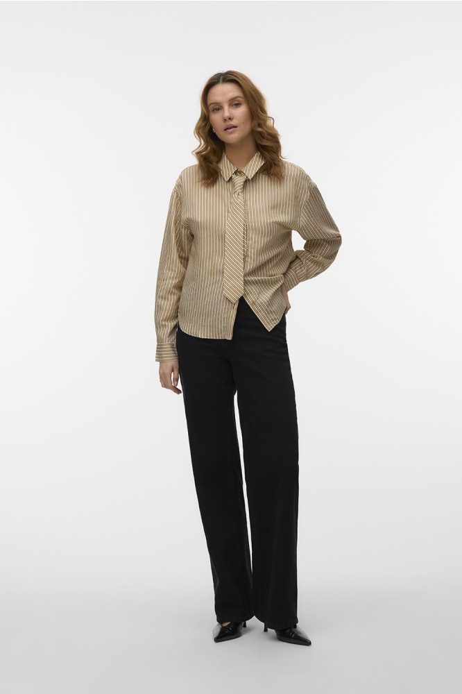 Vero Moda camel dames blouse | Model