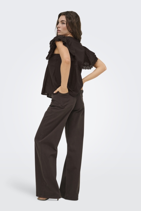 Jacqueline de Yong bruine dames blouse | Model