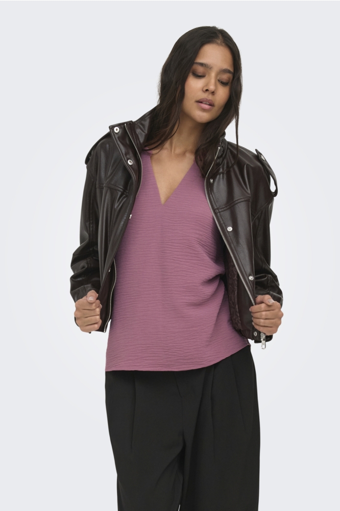 Jacqueline de Yong roze dames t-shirt | Model