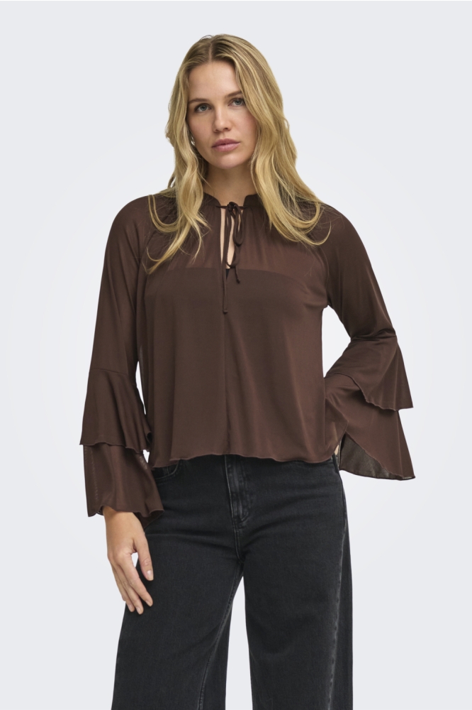 Jacqueline de Yong bruine dames blouse | Model vooraanzicht