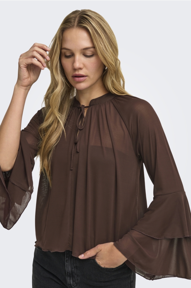 Jacqueline de Yong bruine dames blouse | Model