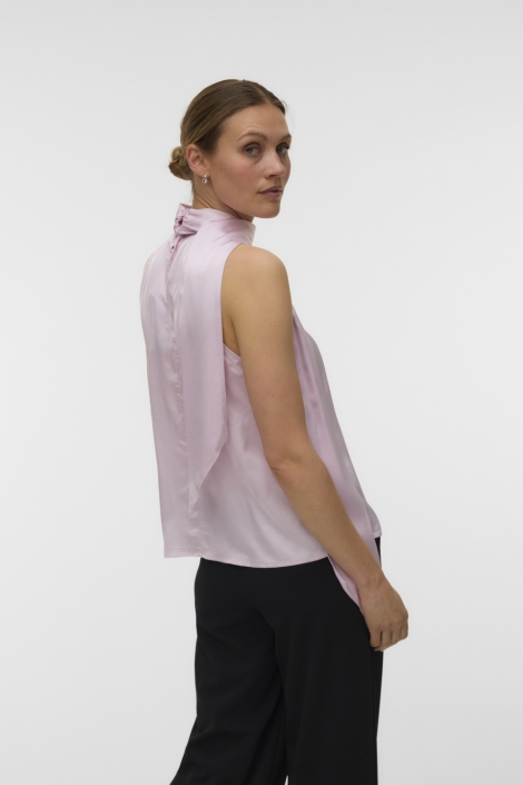 Vero Moda roze dames top | Model achteraanzicht