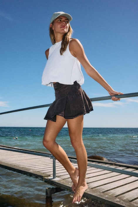 Noisy may witte dames top | Model