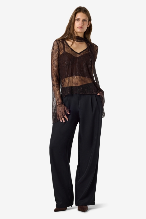 Noisy may bruine dames blouse | Model