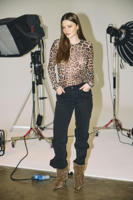 Noisy may camel dames top | Sfeerbeeld, In situatie
