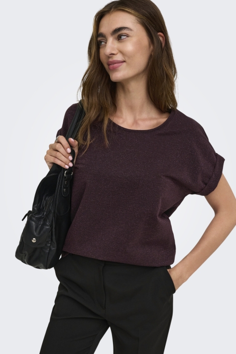 Only bordeaux dames t-shirt | Close up