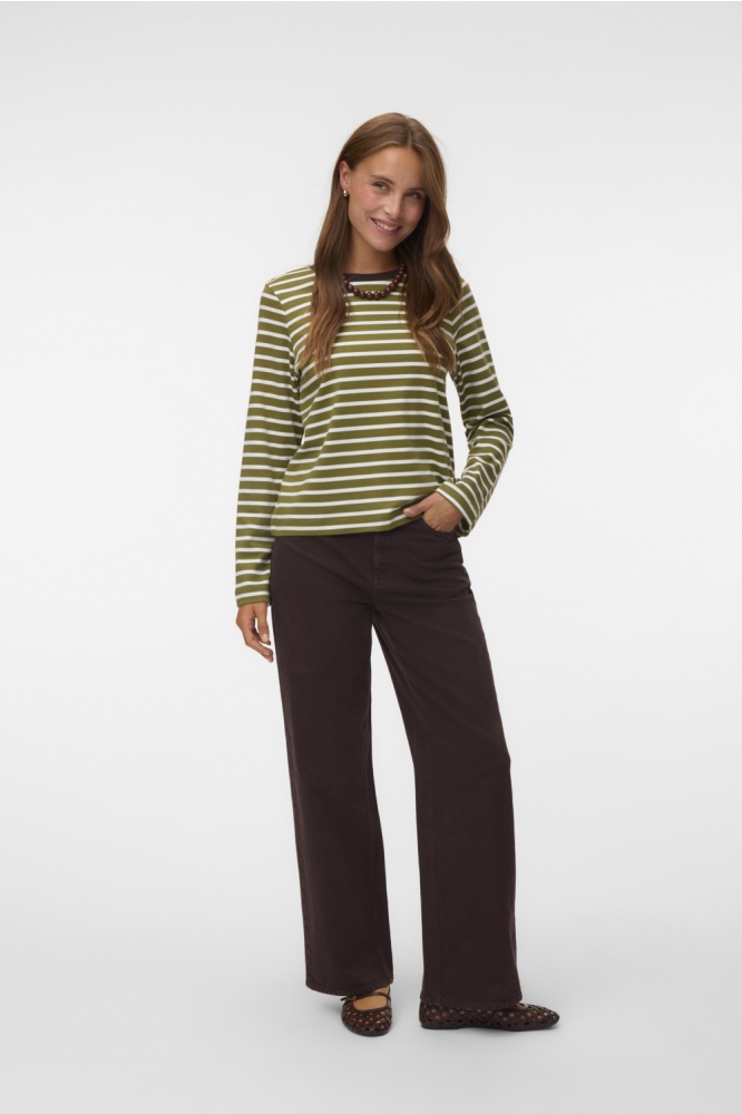 Vero Moda groene dames t-shirt | Model