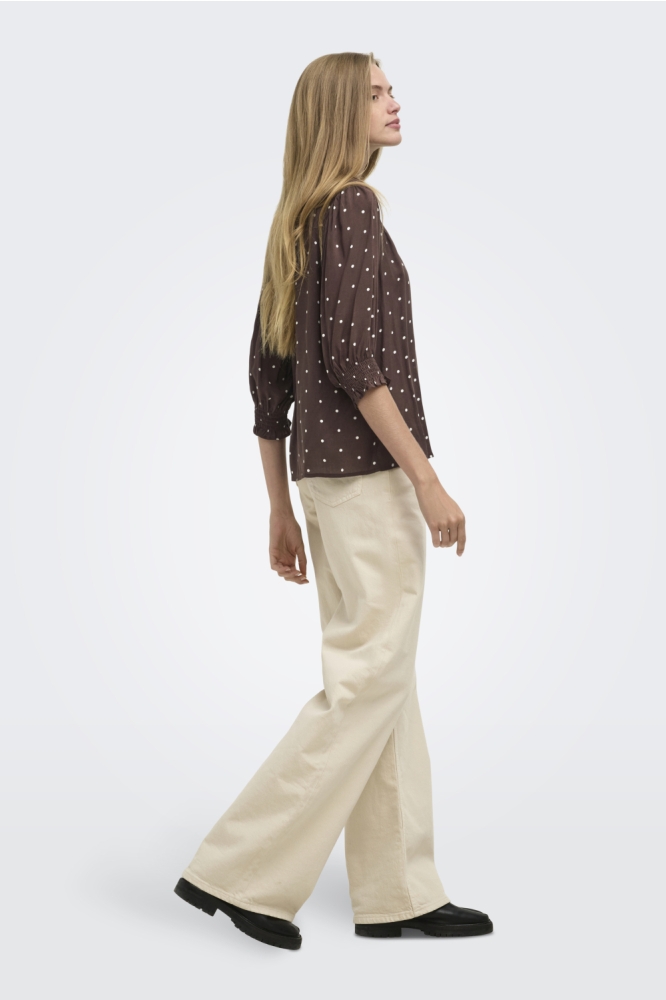 Only bruine dames blouse | Model