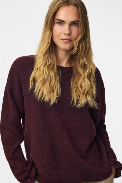Pieces bordeaux dames trui | Model vooraanzicht