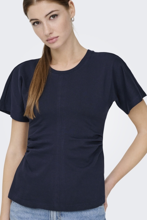 Only blauwe dames t-shirt | Model