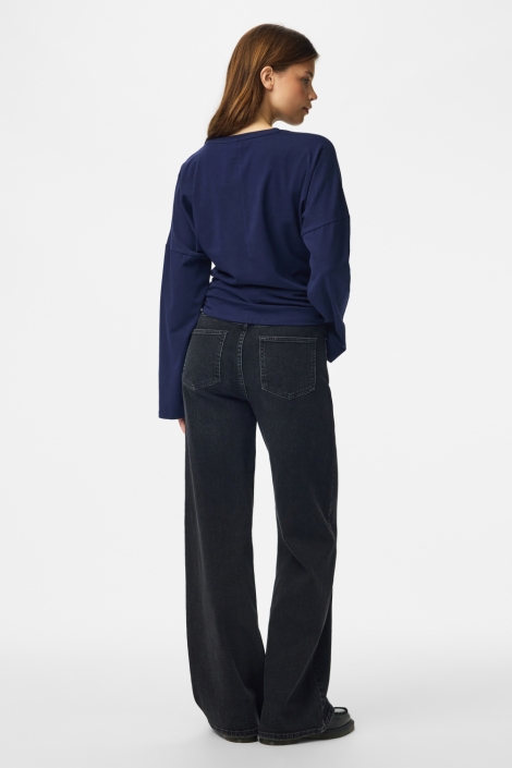 Pieces blauwe dames t-shirt | Model