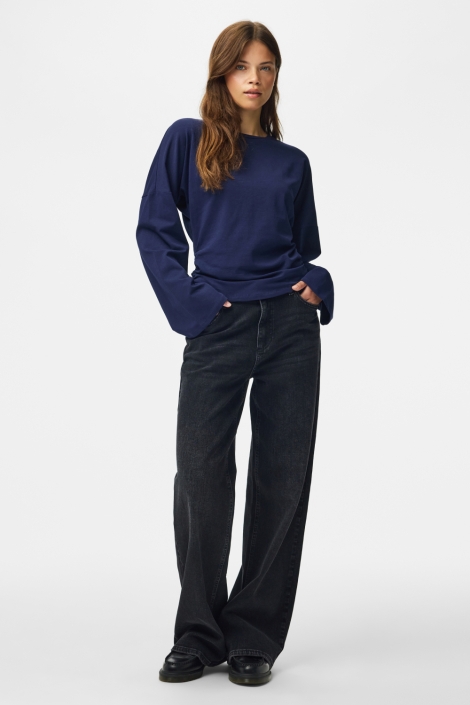 Pieces blauwe dames t-shirt | Model