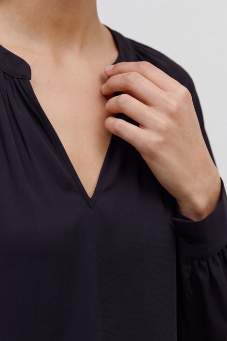 Vero Moda zwarte dames blouse | Close up