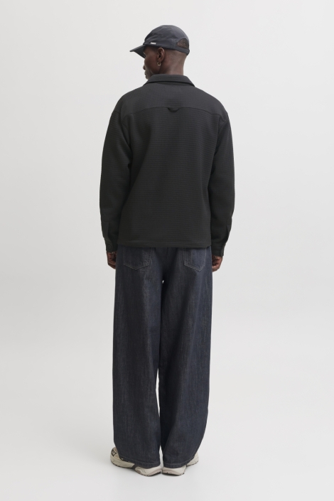 Jack & Jones zwarte heren overhemd | Model achteraanzicht