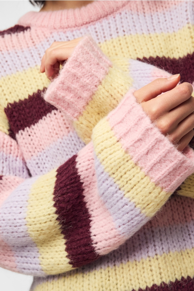 Pieces roze dames trui | Close up