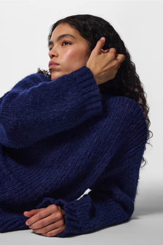 Pieces blauwe dames trui | Model