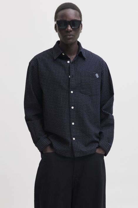 Jack & Jones blauwe heren overhemd | Model vooraanzicht