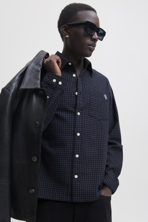 Jack & Jones blauwe heren overhemd | Model vooraanzicht