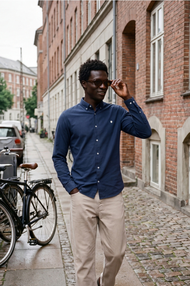 Jack & Jones blauwe heren overhemd | Sfeerbeeld, In situatie