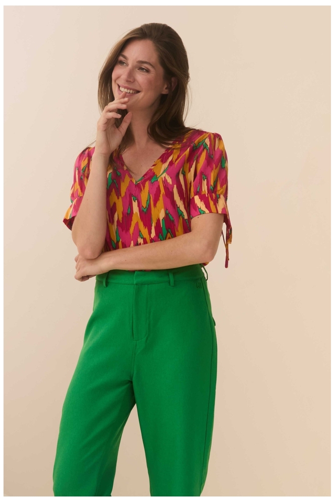 Lofty Manner roze dames blouse | Model vooraanzicht