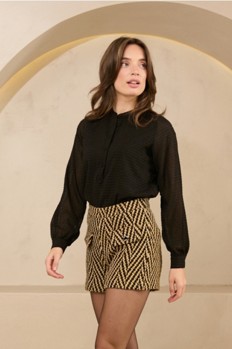 Lofty Manner zwarte dames blouse | Model vooraanzicht
