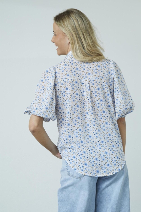 SisterS point witte dames blouse | Model achteraanzicht