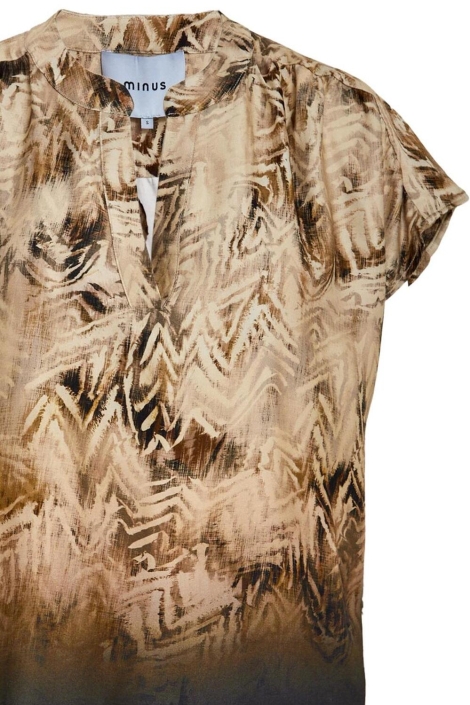 Minus bruine dames blouse | Close up