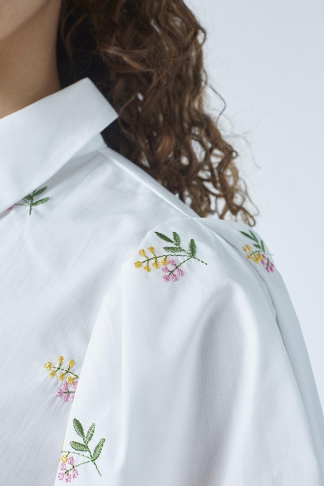 SisterS point witte dames blouse | Close up